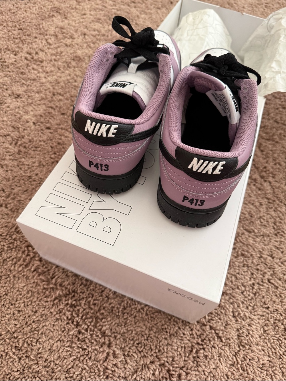 Nike Dunk Low in Lavender, White & Black - Sz 10 - Picture 3 of 7